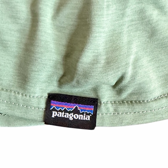 NEW Patagonia Women's Long-Sleeved Capilene® Cool Daily Graphic Shirt (45205) - Picture 6 of 10